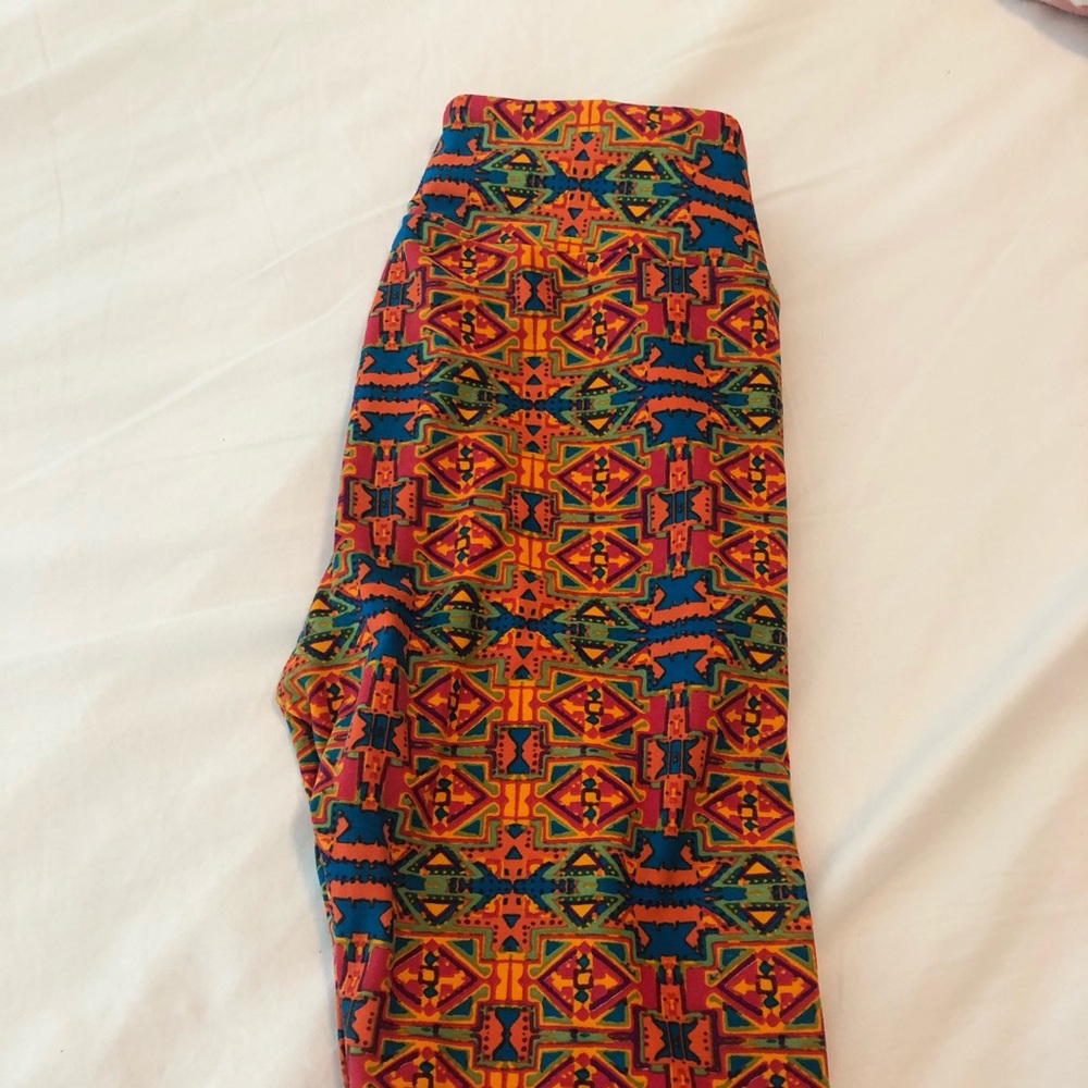 Lularoe one size leggings
